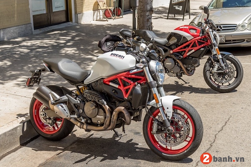 Bán lại xe Ducati Hypermotard 821 Những điều cần biết để chọn lựa phù hợp