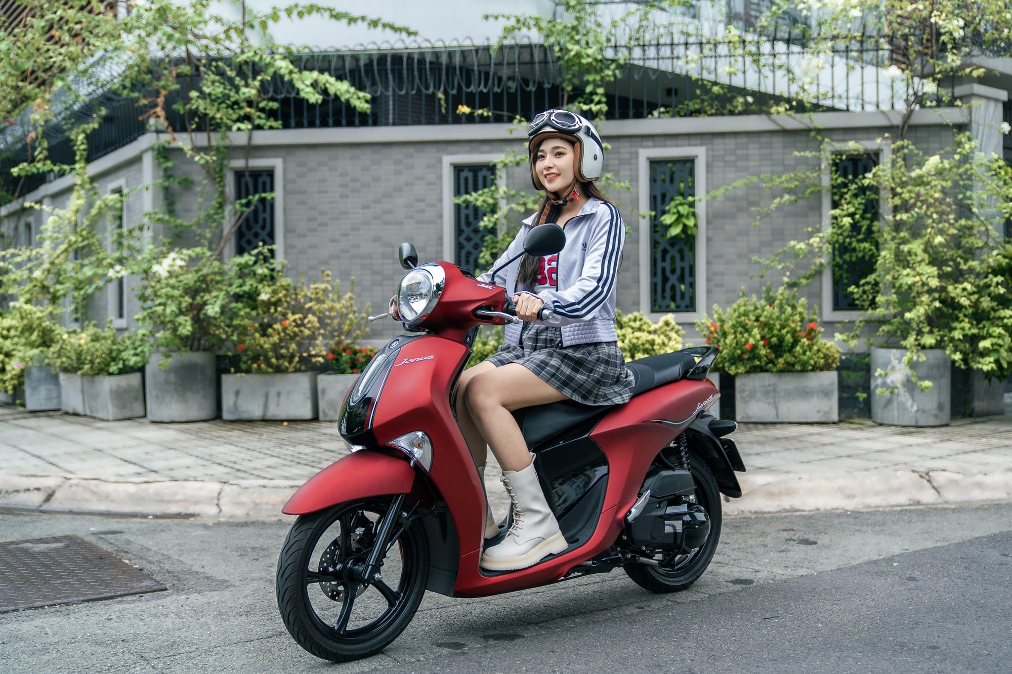 Yamaha Janus 2024, Yamaha Janus 2024 Red Metallic Khám Phá Mẫu Xe Mới Đầy Hứa Hẹn
